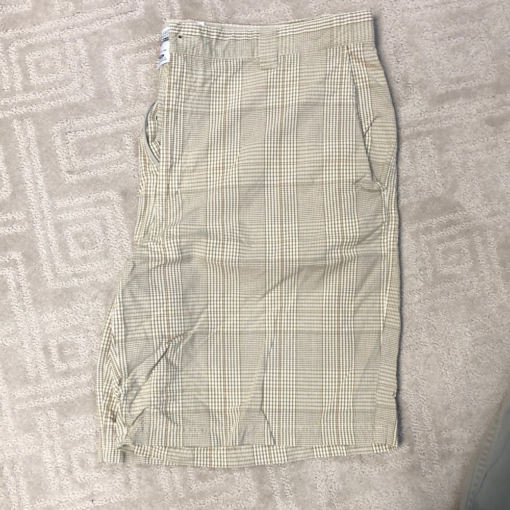 Men’s Columbia Size 40 Lightweight Shorts
